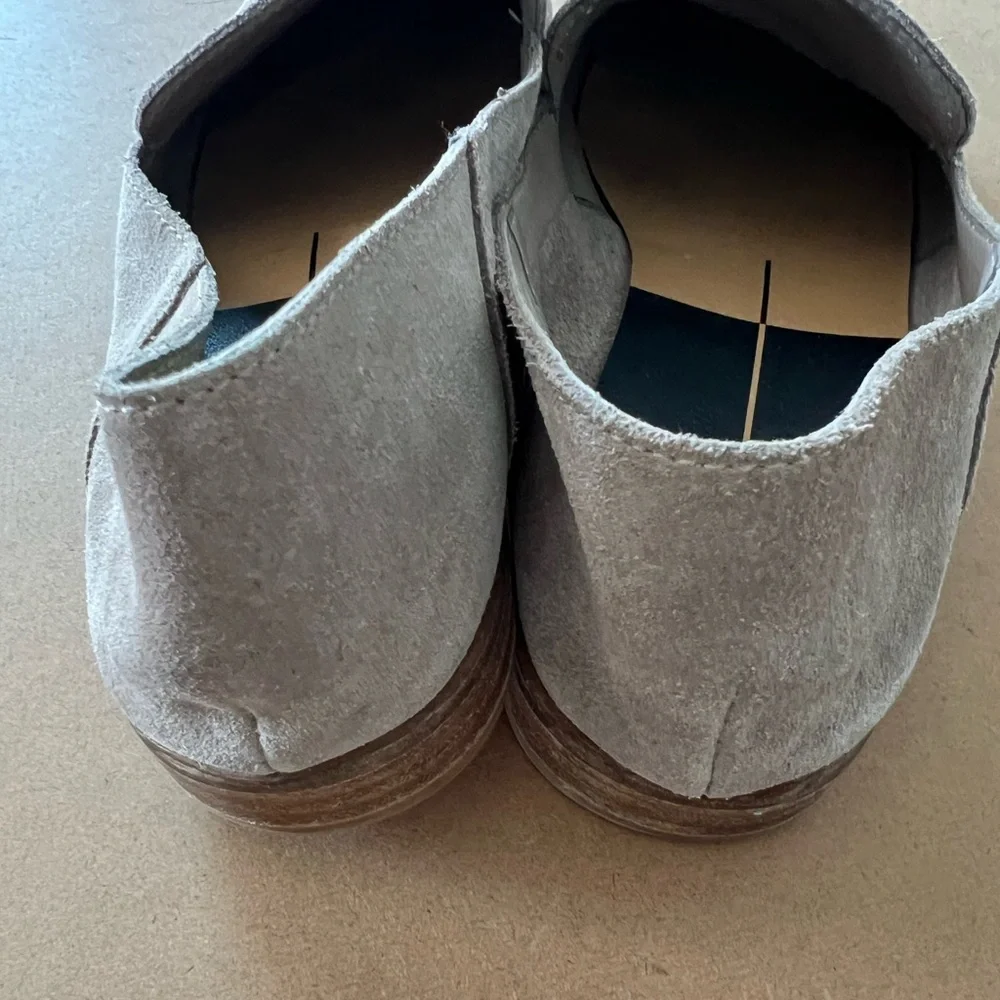 Dolce Vita Women’s Suede Loafers Slip on Taupe size 9